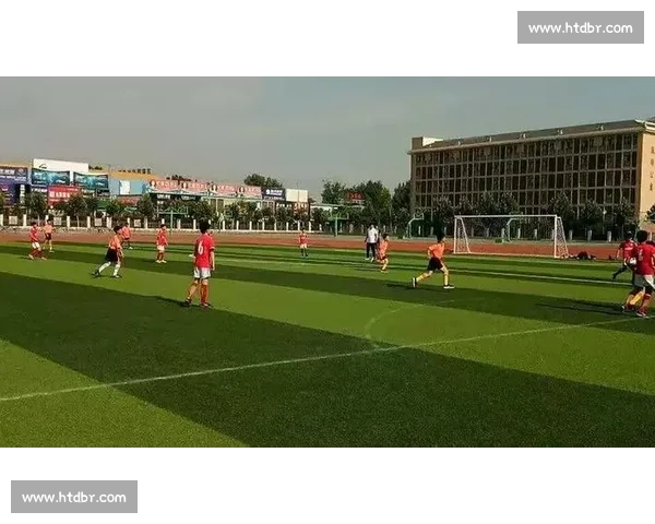 伊拜跨界足球：Ronin FC 亮相加泰罗尼亚第四级别联赛